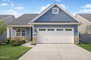 5519 Willow Circle, Sylvania, OH 43560