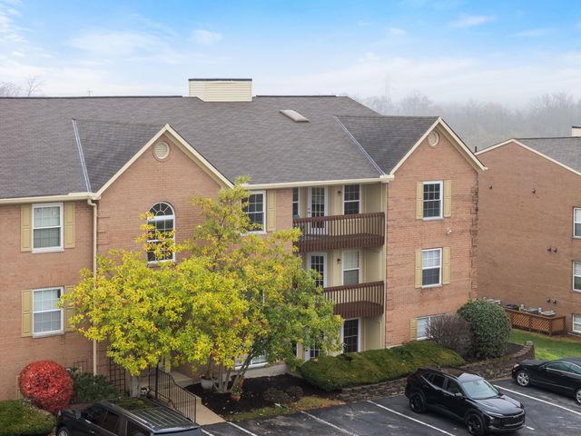 9 Meadow Lane, 12 12, Highland Heights, KY 41076