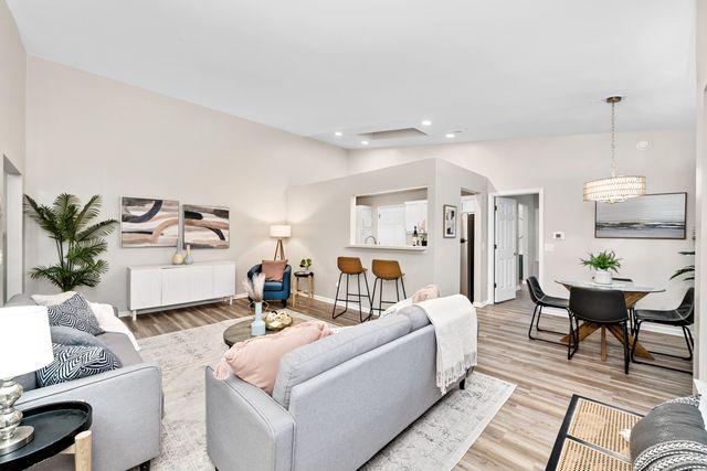 9 Meadow Lane, 12 12, Highland Heights, KY 41076