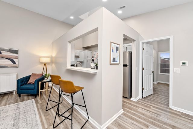 9 Meadow Lane, 12 12, Highland Heights, KY 41076