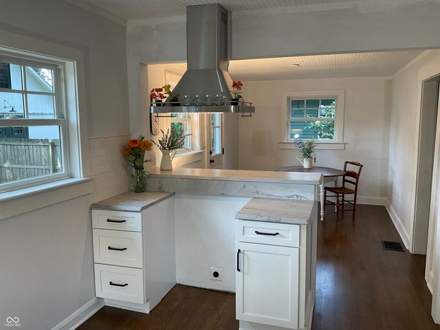 5013 W 15th Street, Indianapolis, IN 46224