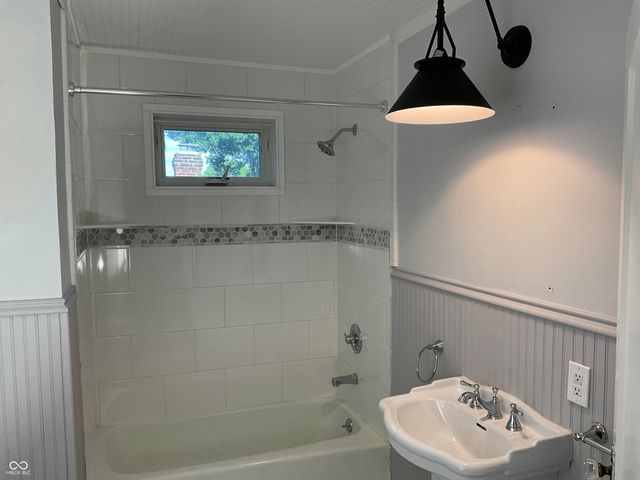5013 W 15th Street, Indianapolis, IN 46224