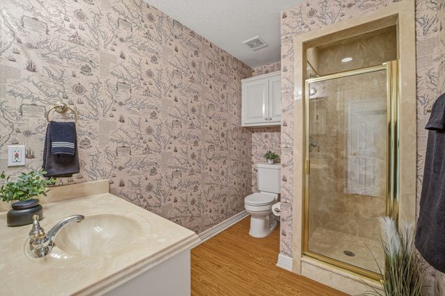5900 Nutcracker Drive, Granbury, TX 76049