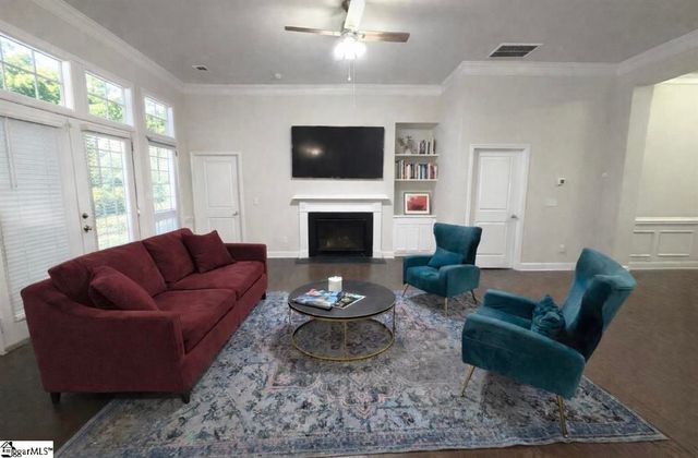 672 Diamond Ridge Way, Duncan, SC 29334