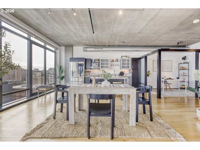 1410 Nw KEARNEY St 909, Portland, OR 97209