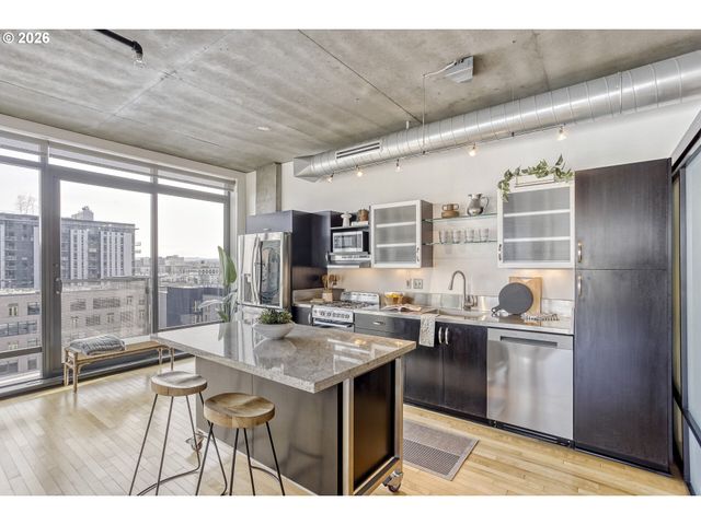 1410 Nw KEARNEY St 909, Portland, OR 97209