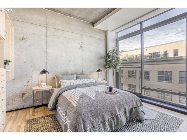 1410 Nw KEARNEY St 909, Portland, OR 97209