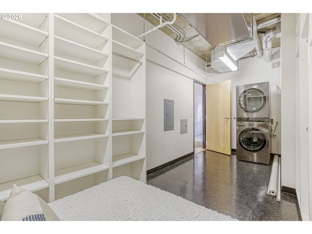 1410 Nw KEARNEY St 909, Portland, OR 97209