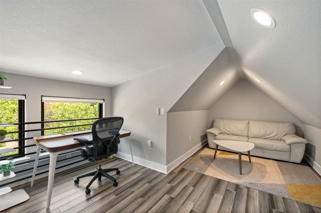 2202 Santa Rita ST, Austin, TX 78702