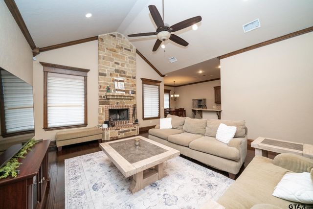 485 Highland Place, Hallsville, TX 75650