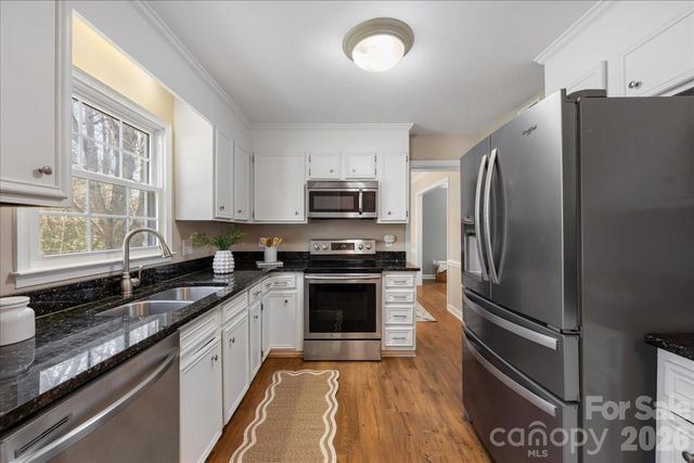 4025 Old Stone Road, Charlotte, NC 28226