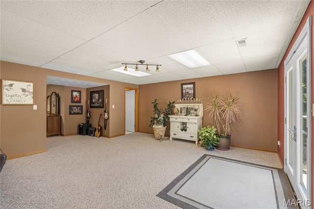 12280 State Highway D, Marthasville, MO 63357