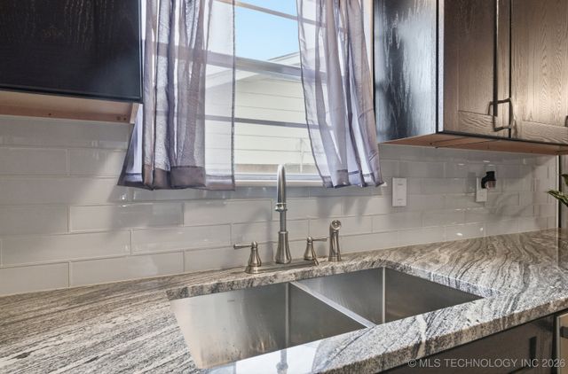 10837 E 26th Place, Tulsa, OK 74129