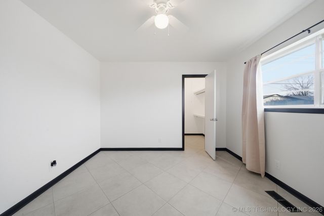 10837 E 26th Place, Tulsa, OK 74129