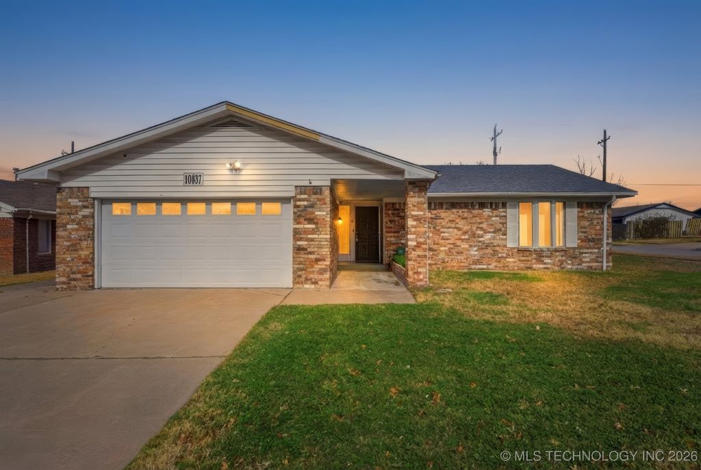 10837 E 26th Place, Tulsa, OK 74129