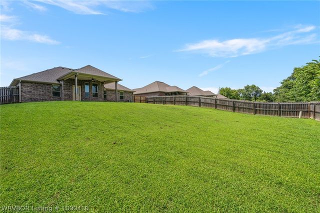 2512 Eastridge Drive, Van Buren, AR 72956