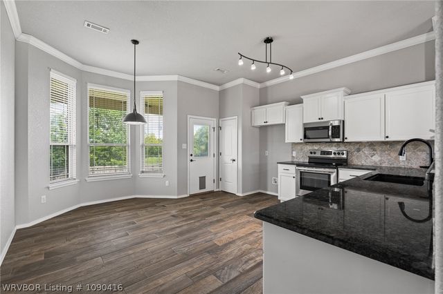 2512 Eastridge Drive, Van Buren, AR 72956