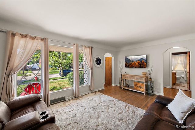 13278 Veronica Street, Southgate, MI 48195