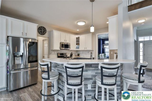 6726 Ryan Court, Lowhill Twp, PA 18069