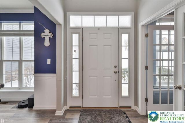 6726 Ryan Court, Lowhill Twp, PA 18069