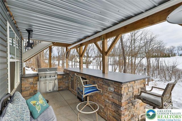 6726 Ryan Court, Lowhill Twp, PA 18069