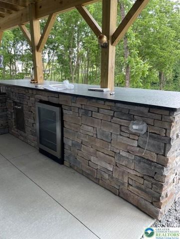 6726 Ryan Court, Lowhill Twp, PA 18069