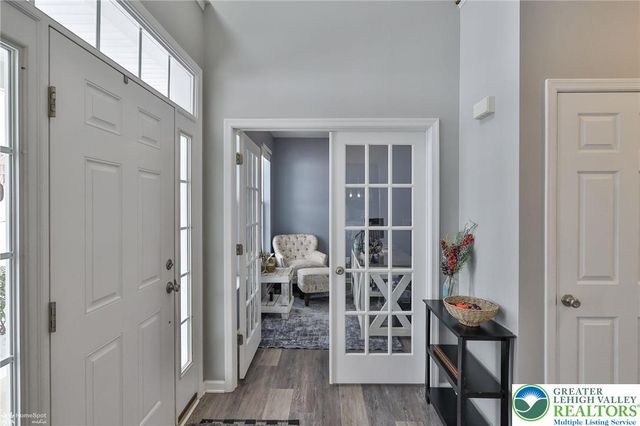 6726 Ryan Court, Lowhill Twp, PA 18069