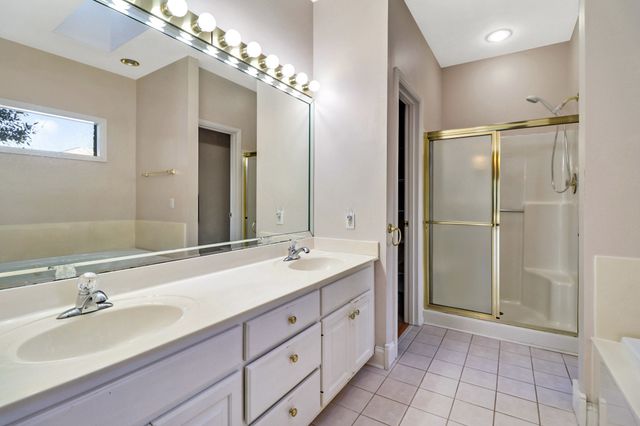 163 Havenridge Cir, Crossville, TN 38558