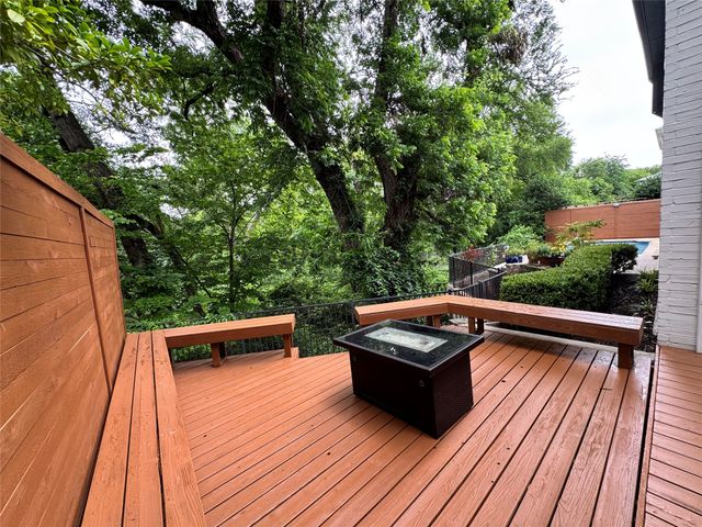 18736 Wainsborough Lane, Dallas, TX 75287