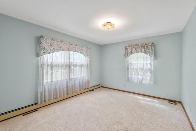 4050 Sleeping Dragon ROAD, West Bend, WI 53095