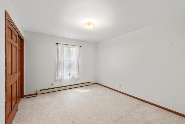 4050 Sleeping Dragon ROAD, West Bend, WI 53095