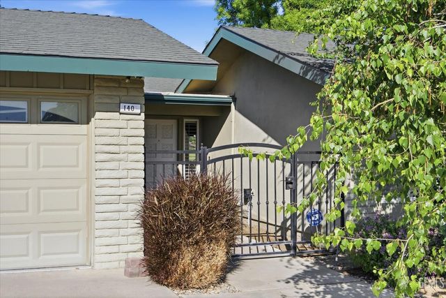 1405 Thunderbird Street, Bakersfield, CA 93309