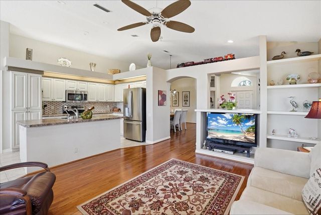 5013 SEAGRASS DRIVE, Venice, FL 34293