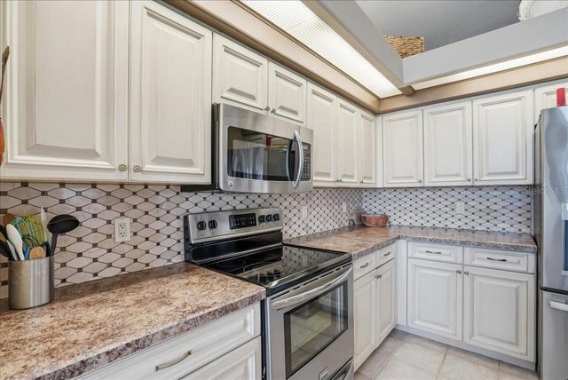 5013 SEAGRASS DRIVE, Venice, FL 34293