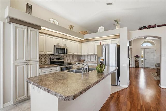 5013 SEAGRASS DRIVE, Venice, FL 34293