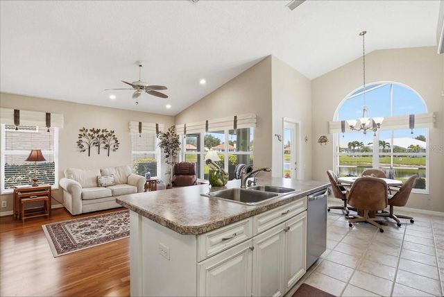 5013 SEAGRASS DRIVE, Venice, FL 34293