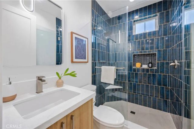 2420 Ives Lane, Redondo Beach, CA 90278
