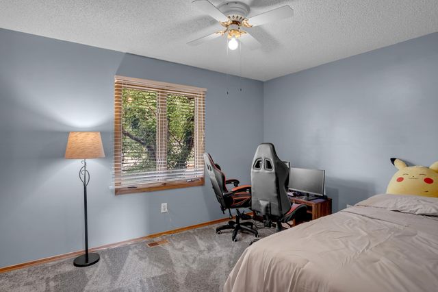 1928 S Capri cir, Wichita, KS 67207