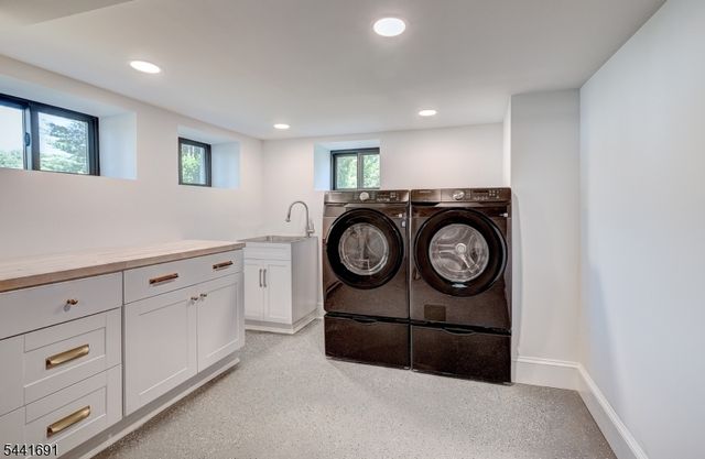 35 Sheridan Ave, West Orange Twp., NJ 07052