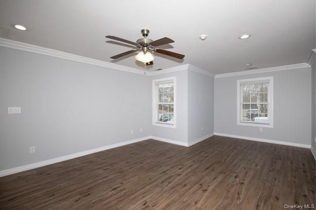 1104 Vista View Drive 1104, Farmingville, NY 11738