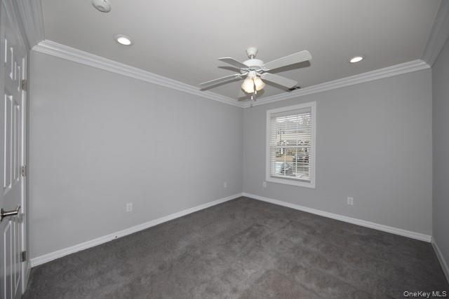 1104 Vista View Drive 1104, Farmingville, NY 11738