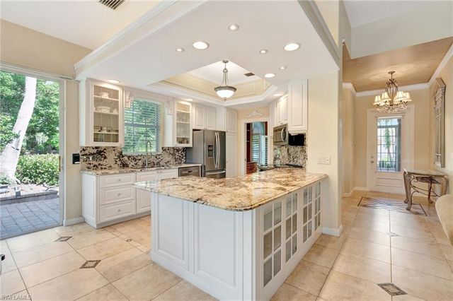 7240 Carducci CT, Naples, FL 34114