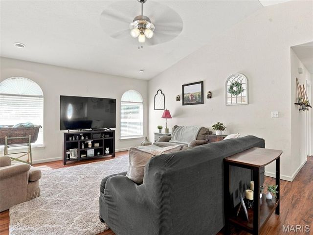 498 Pevely Heights Drive, Pevely, MO 63070