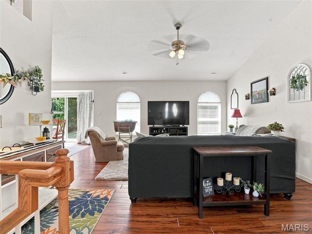 498 Pevely Heights Drive, Pevely, MO 63070