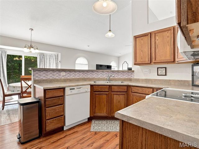 498 Pevely Heights Drive, Pevely, MO 63070