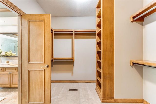 1011 N Preserve Street, Wichita, KS 67206