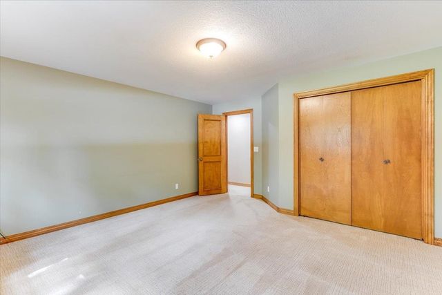 1011 N Preserve Street, Wichita, KS 67206