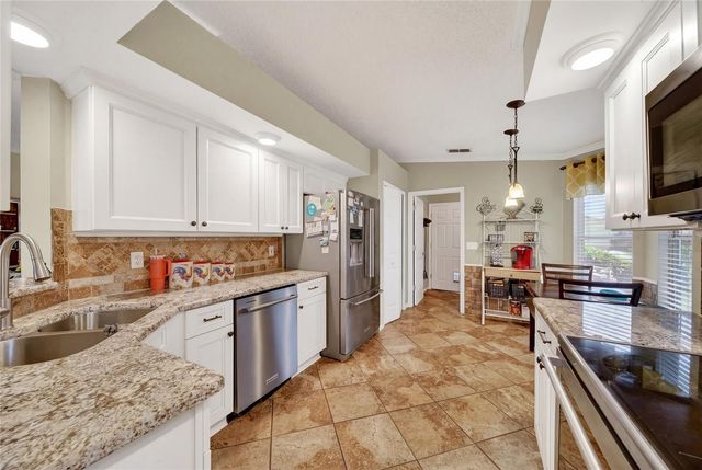 5069 EL DESTINO DRIVE, Leesburg, FL 34748