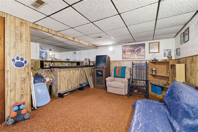 117 Overbrook Boulevard, Carrick, PA 15210