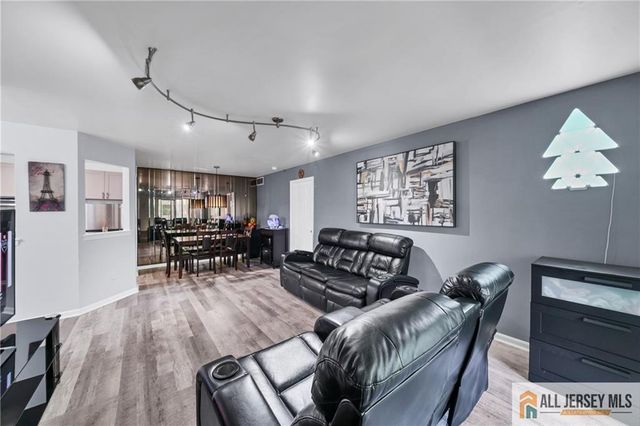 902 Meadow Court 902, Helmetta, NJ 08828